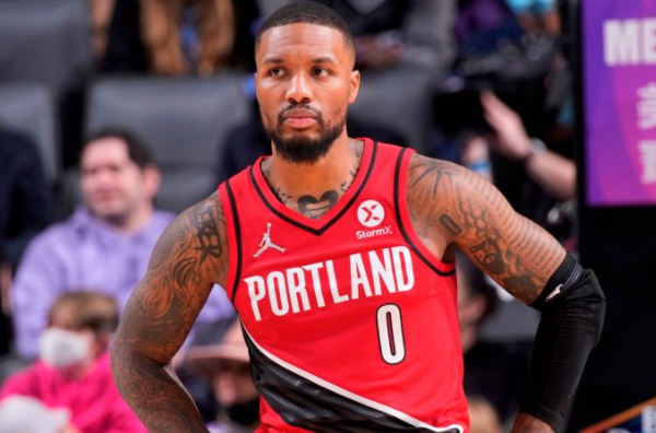 的交涉及潜 的交涉及潜