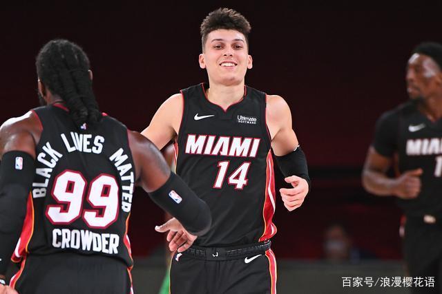 迷的目光 迷的目光