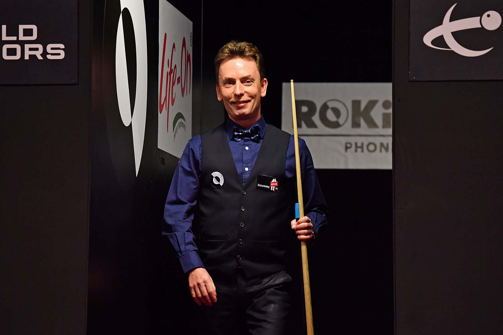 场未能坚持 场未能坚持